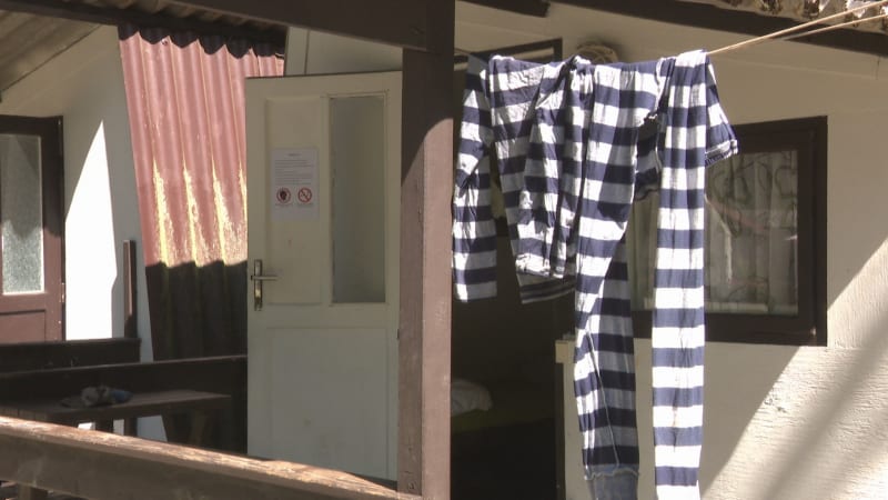 Dětský tábor hrůzy na Berounsku: Narážky na sexuální orientaci a k večeři suché brambory