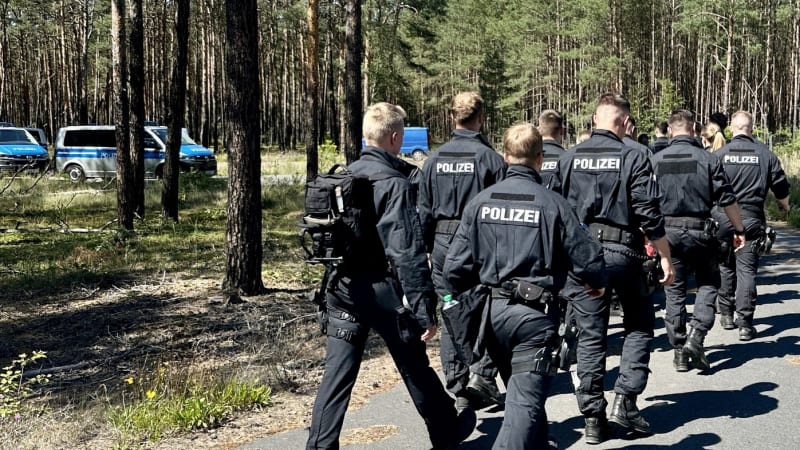 Tragické úmrtí českého chlapce v Německu: Pitva odhalila příčinu, roli hrál poslední vlak